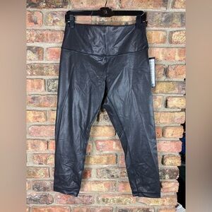 Lululemon Limited Edition Wunder Under Crop 23” Shine